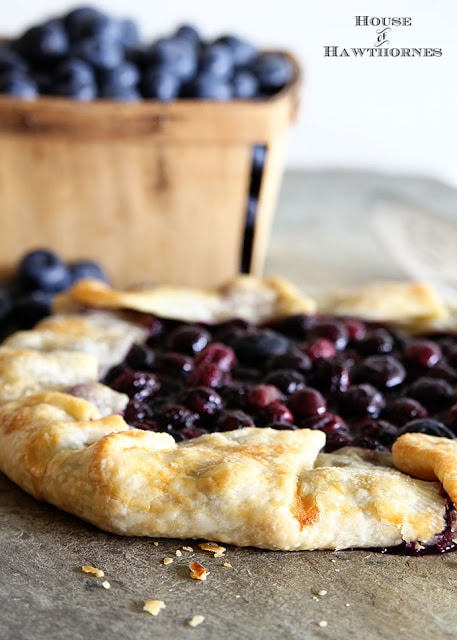 http://www.houseofhawthornes.com/blueberry-crostata-galette-rustic-pie-recipe/