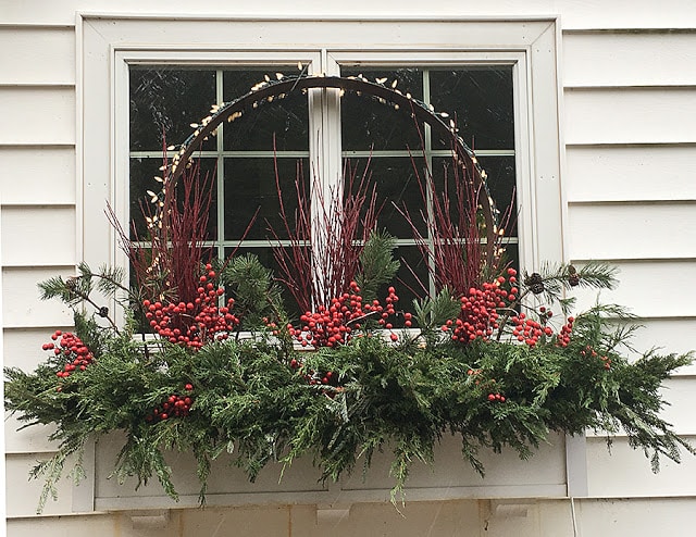 HOW TO MAKE A HOLIDAY WINDOW BOX | The Impatient Gardener