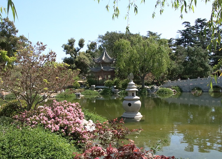 huntington japanese garden statue pond horizontal