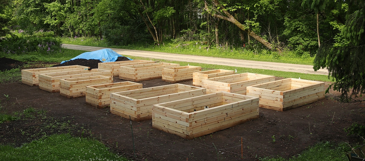 Raised Bed Garden Construction Part 2, How Thick Should The Wood Be For A Raised Garden Bed