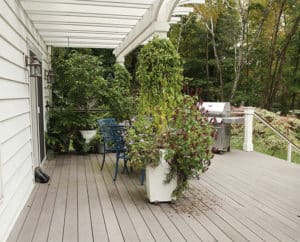 Clean up your house's exterior to start winter fresh.