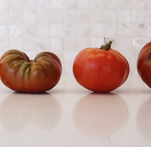 Ripen tomatoes on the windowsill.