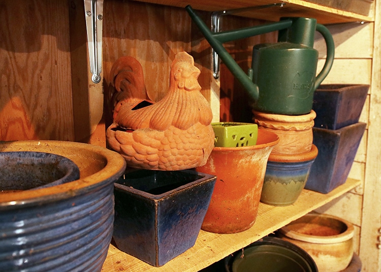 Organized pot shelves