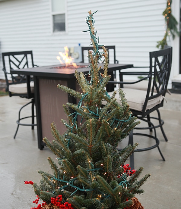 mini christmas tree with fire table.