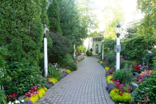 garden walkway