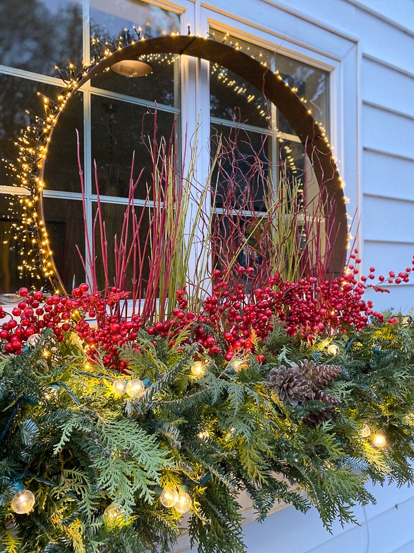 lighted holiday window box